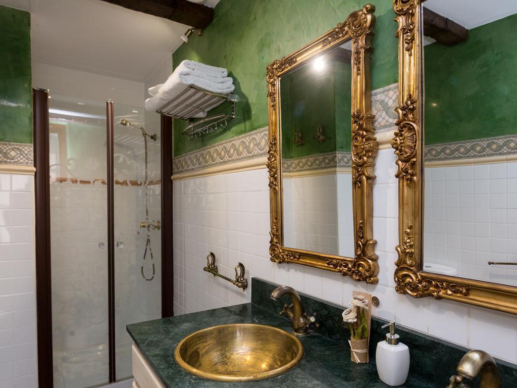 Apartment Sebrilla Duplex Amor De Dios Seville