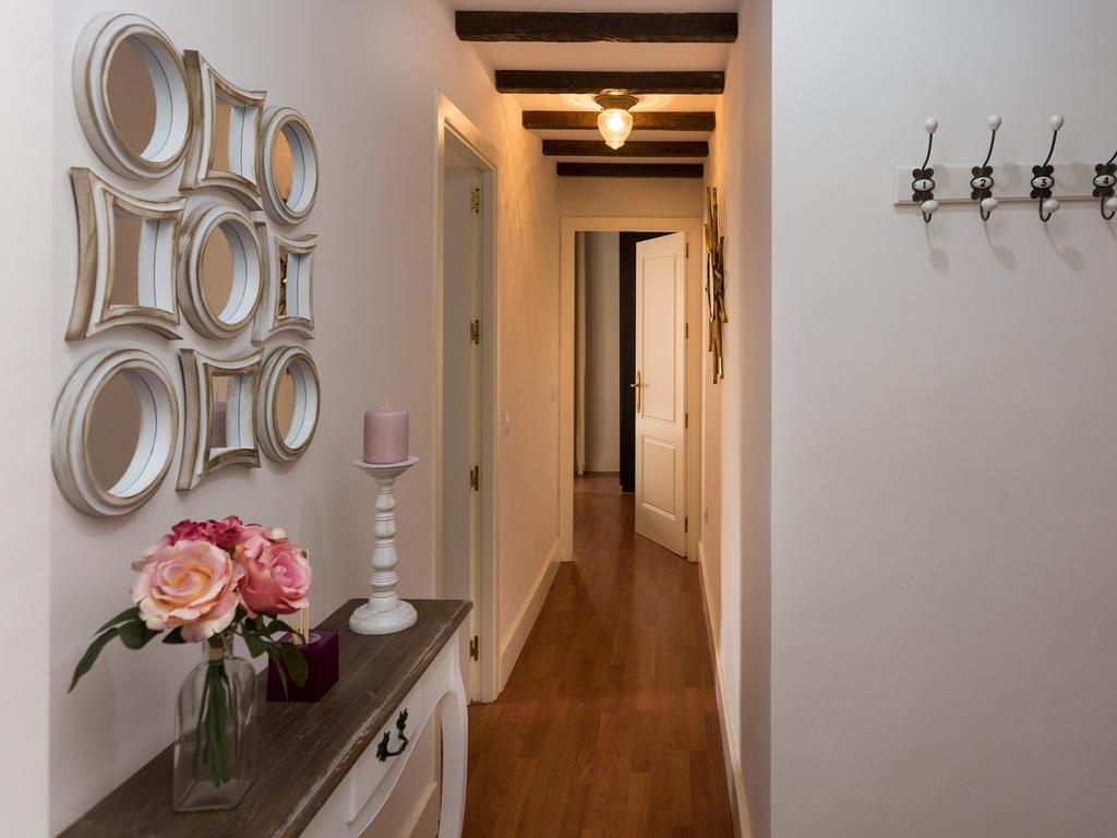 Sebrilla Duplex Amor De Dios Apartment