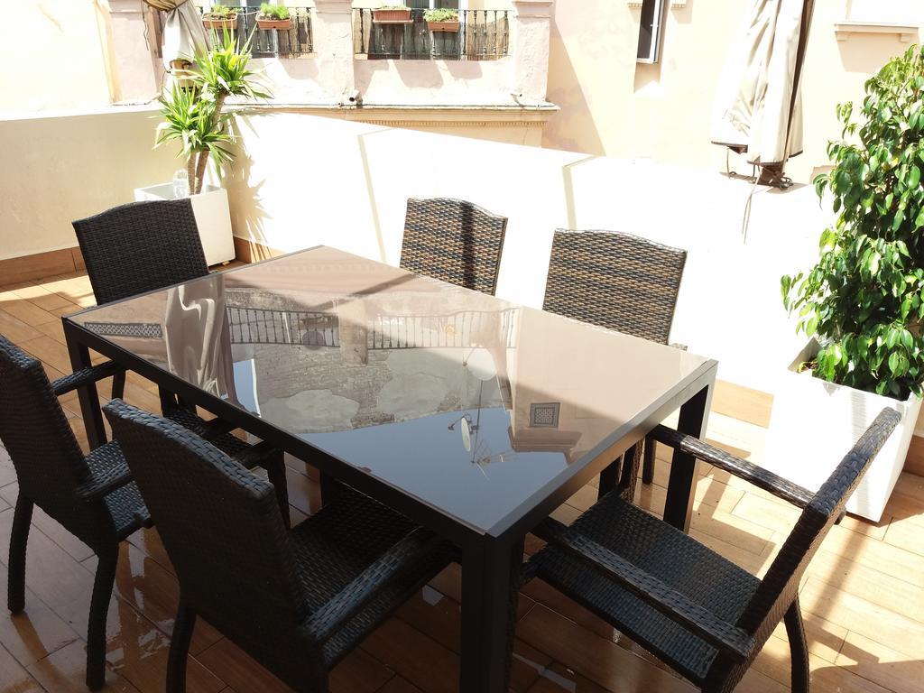 Sebrilla Duplex Amor De Dios Apartment Seville